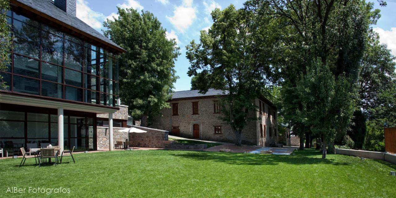 Albergue Francisco Giner De Los Rios Villablino Exterior foto